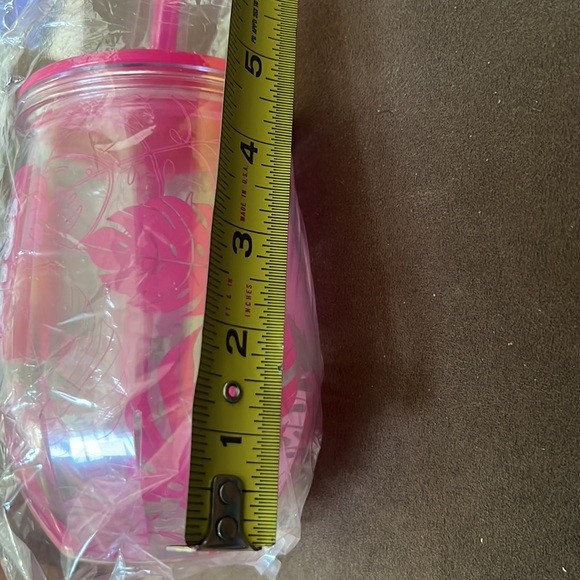 New T Mobile Tuesdays Tropical tumbler cup with lid and straw - Picture 14 of 14